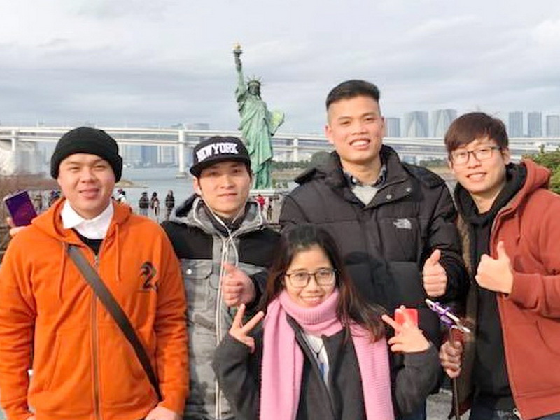 Cựu Lớp Trưởng Vũ Linh & Cựu Lớp Phó Ngọc Đạt “Tết Nhật Bản Ấm Áp Trong Tình Bạn Bè”